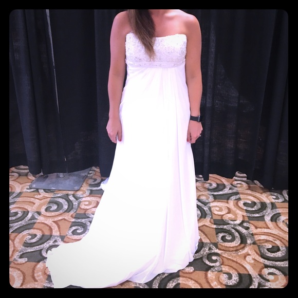 Maggie Sottero Dresses & Skirts - Maggie sottero wedding gown